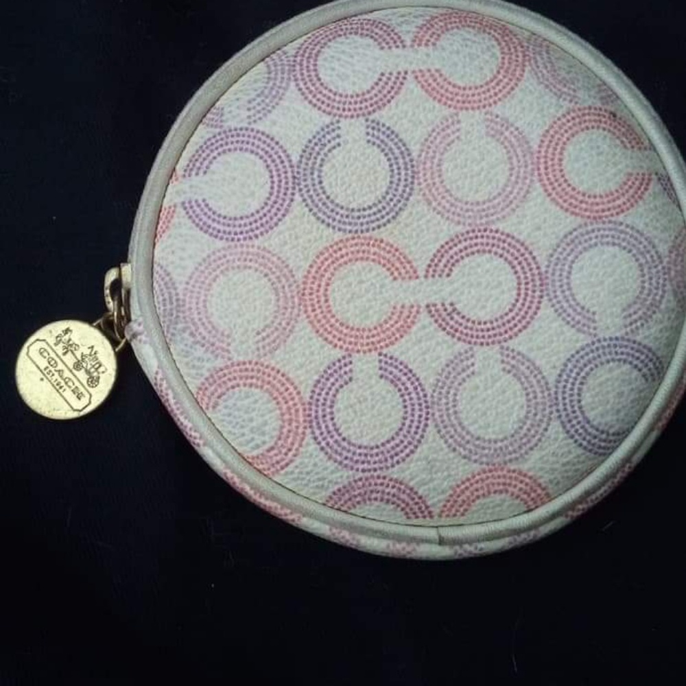 COACH COIN PURSE